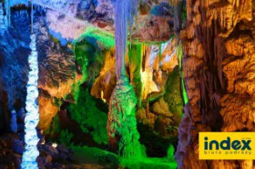 Spacerem po Morawskim Krasie i Brnie Express